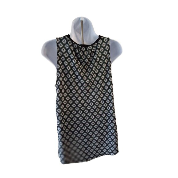 Old Navy Womens Sleeveless V-Neck Top L Black White Geometric Lagenlook Corpcore - Picture 2 of 7
